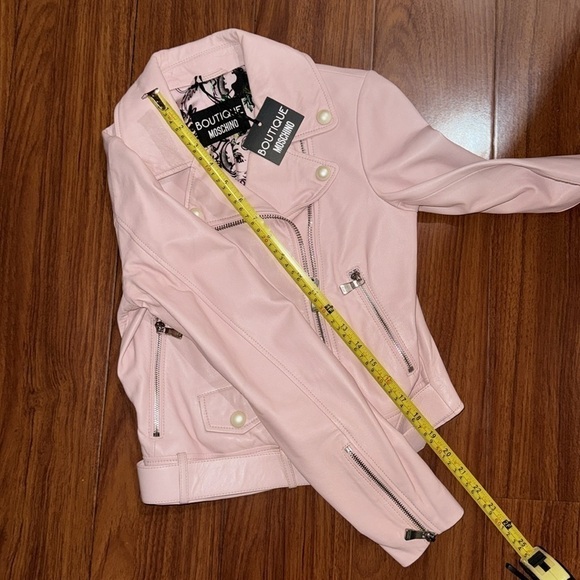 NWT Boutique Moschino Pearl-Trim Leather Moto Jacket Italy size 38 US size 4 - Picture 6 of 9